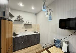 1-к квартира, на длительный срок, 384м2, 3/9 этаж