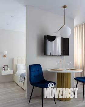 Студия квартира, посуточно, 35м2, 3/30 этаж
