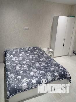 Студия квартира, посуточно, 28м2, 3/10 этаж