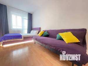 1-к квартира, посуточно, 41м2, 18/23 этаж