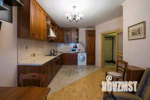 2-к квартира, посуточно, 60м2, 1/1 этаж