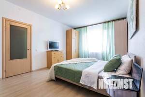 1-к квартира, посуточно, 49м2, 1/1 этаж