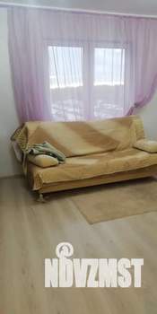 Студия квартира, посуточно, 21м2, 3/25 этаж