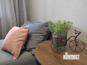 1-к квартира, посуточно, 43м2, 1/1 этаж