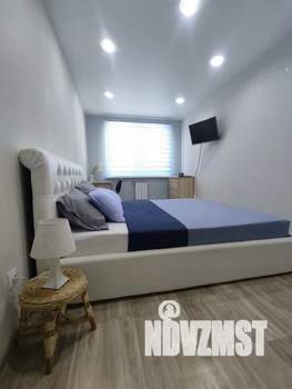 1-к квартира, посуточно, 45м2, 13/16 этаж