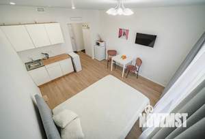 Студия квартира, посуточно, 30м2, 13/25 этаж