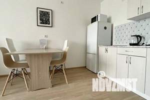 1-к квартира, посуточно, 37м2, 7/12 этаж