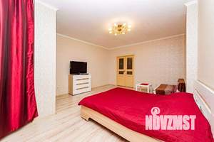 2-к квартира, посуточно, 80м2, 1/1 этаж