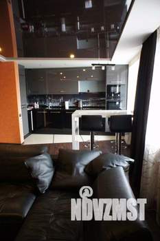 1-к квартира, посуточно, 60м2, 1/1 этаж