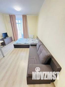 Студия квартира, посуточно, 30м2, 22/25 этаж