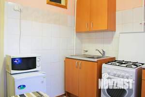 1-к квартира, посуточно, 40м2, 2/5 этаж