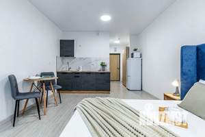 Студия квартира, посуточно, 30м2, 27/28 этаж