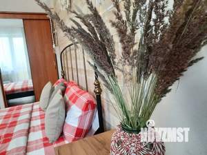 1-к квартира, посуточно, 40м2, 2/20 этаж