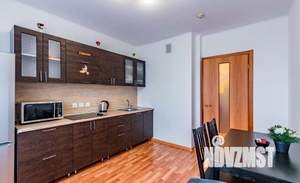 3-к квартира, посуточно, 60м2, 1/1 этаж