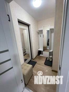 1-к квартира, посуточно, 37м2, 1/1 этаж