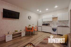 1-к квартира, посуточно, 42м2, 1/1 этаж