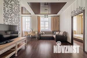 1-к квартира, посуточно, 52м2, 3/6 этаж