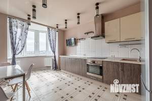 2-к квартира, на длительный срок, 82м2, 13/17 этаж