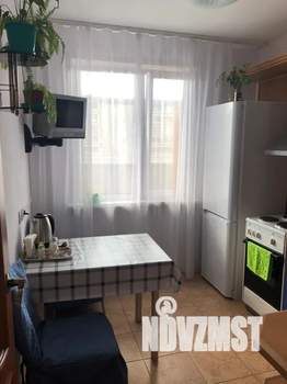 1-к квартира, посуточно, 33м2, 7/10 этаж