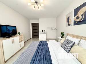 1-к квартира, посуточно, 42м2, 9/27 этаж