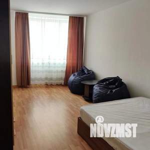 1-к квартира, посуточно, 46м2, 1/1 этаж