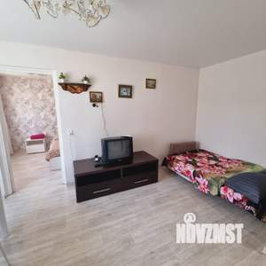 2-к квартира, посуточно, 37м2, 2/9 этаж