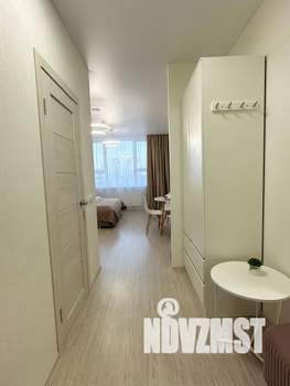 Студия квартира, посуточно, 30м2, 19/28 этаж