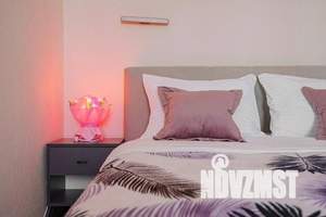 1-к квартира, посуточно, 37м2, 16/25 этаж