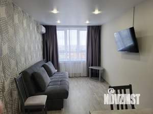 1-к квартира, посуточно, 40м2, 31/35 этаж