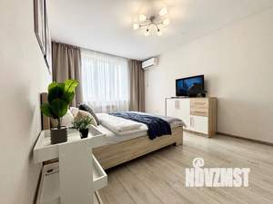 1-к квартира, посуточно, 42м2, 9/27 этаж