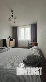 1-к квартира, посуточно, 44м2, 1/1 этаж