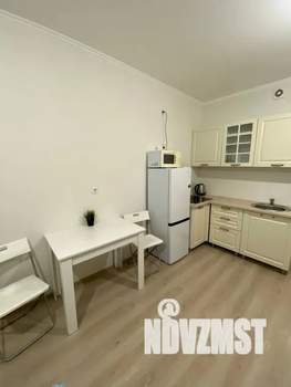 Студия квартира, посуточно, 28м2, 9/25 этаж