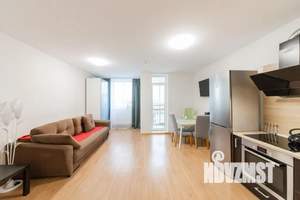 Студия квартира, посуточно, 34м2, 13/25 этаж