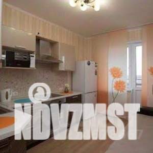 1-к квартира, посуточно, 48м2, 10/16 этаж