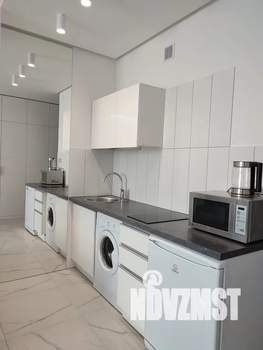 1-к квартира, посуточно, 40м2, 7/15 этаж