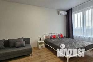 1-к квартира, посуточно, 32м2, 12/23 этаж