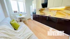 1-к квартира, посуточно, 42м2, 1/1 этаж