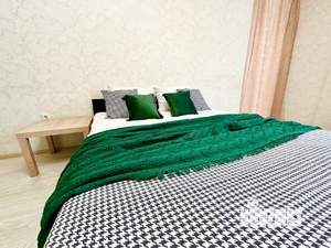 1-к квартира, посуточно, 48м2, 4/25 этаж