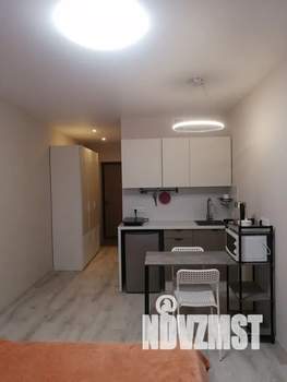 Студия квартира, посуточно, 23м2, 11/25 этаж