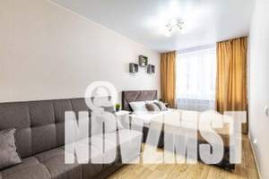 2-к квартира, посуточно, 45м2, 12/35 этаж