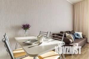 2-к квартира, посуточно, 40м2, 4/25 этаж