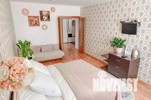 1-к квартира, посуточно, 50м2, 14/19 этаж
