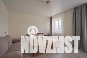 1-к квартира, посуточно, 46м2, 3/5 этаж
