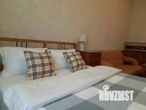 3-к квартира, посуточно, 75м2, 5/5 этаж