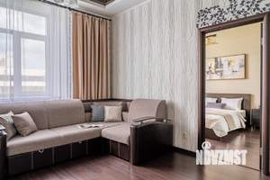 1-к квартира, посуточно, 52м2, 3/6 этаж