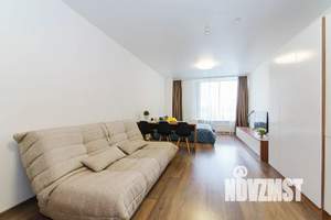 1-к квартира, посуточно, 38м2, 4/15 этаж