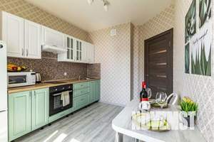 1-к квартира, посуточно, 39м2, 22/26 этаж