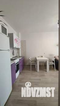 1-к квартира, посуточно, 44м2, 20/24 этаж