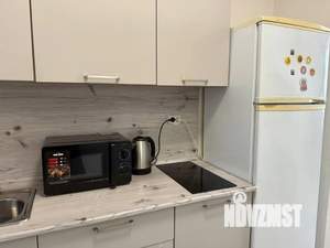 Студия квартира, посуточно, 39м2, 2/25 этаж