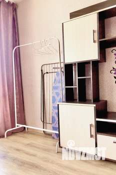 1-к квартира, посуточно, 40м2, 4/10 этаж